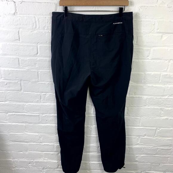 The North Face Women's Tapered Leg Casual Outdoor Pant Black Size Medium - Picture 2 of 5